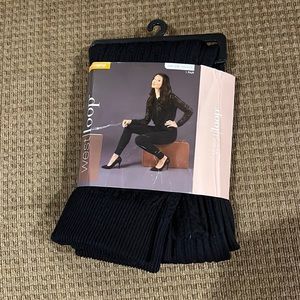 Cable stitch fleece leggings